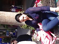 Kuuma milf pelkkä pusero